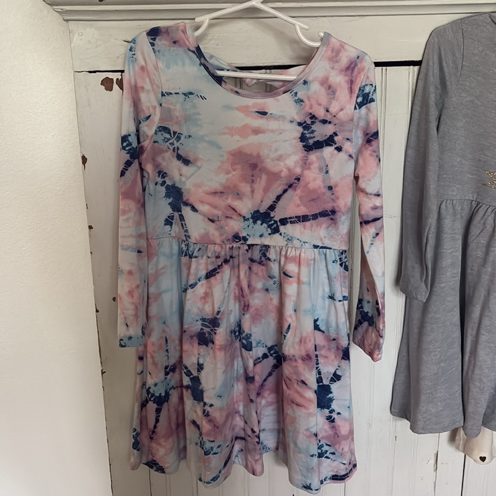 Lot of Little Girls Casual Dresses (Size 6/6x) - Picture 3 of 9